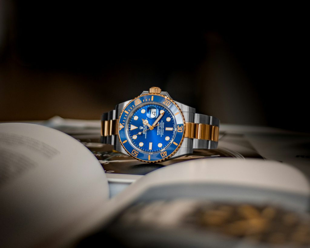 how to choose the perfect watch the ultimate wrist size style guide 2026
